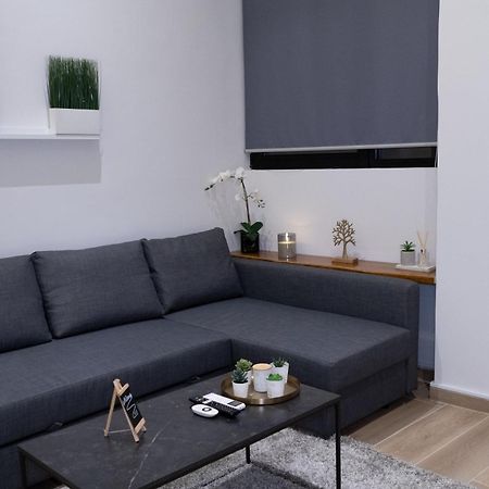 Cozyloft 2 Apartment Patras Bagian luar foto
