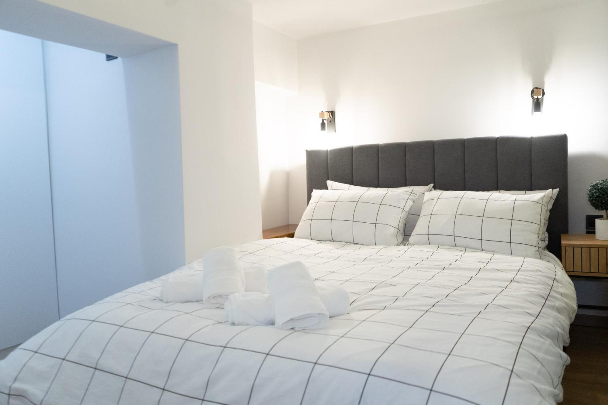 Cozyloft 2 Apartment Patras Bagian luar foto